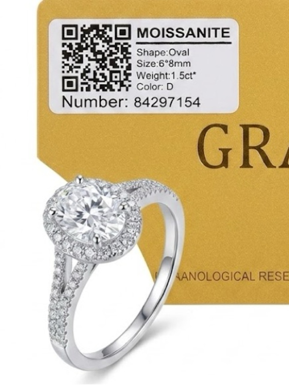 NWT 1.5 CT  Oval Moissanite Halo Ring (.925 Sterling Silver) Size: 8